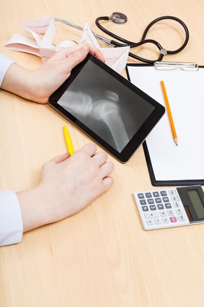 Maximize Your Savings: 2025 HSA Contribution Limits Explained