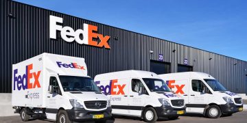 FedEx tracking